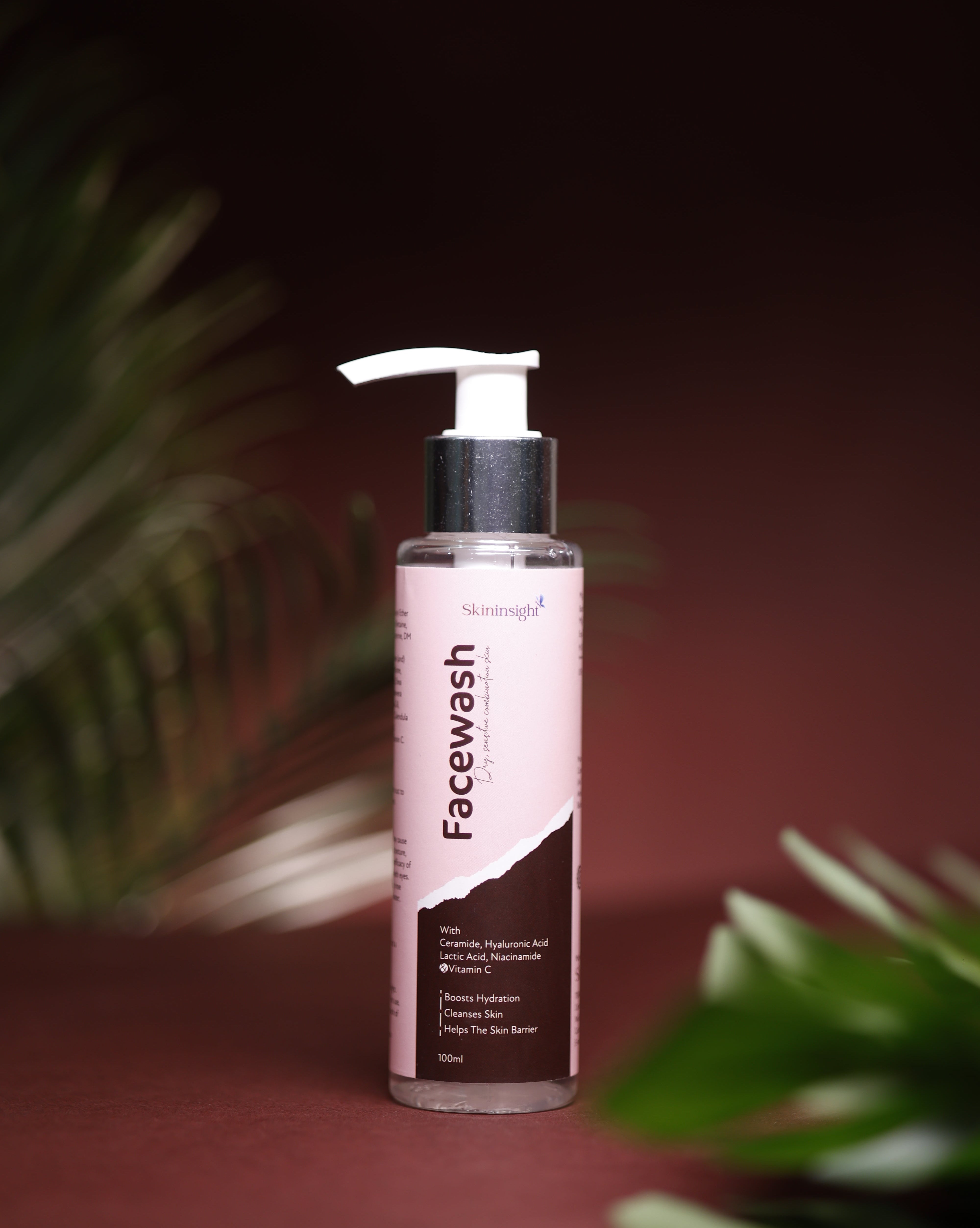 Skininsight Vitamin C Facewash for Dry & Sensitive Skin – Ceramide & Hyaluronic Hydrating Cleanser (100ml)