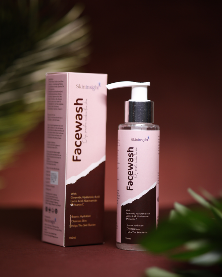 Skininsight Vitamin C Facewash for Dry & Sensitive Skin – Ceramide & Hyaluronic Hydrating Cleanser (100ml)